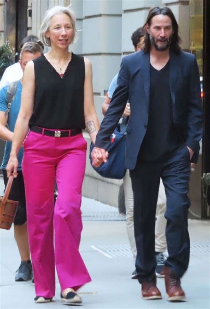 Paparazzi showed Reeves on a walk with his grayhaired fianc&eacute;e, who is